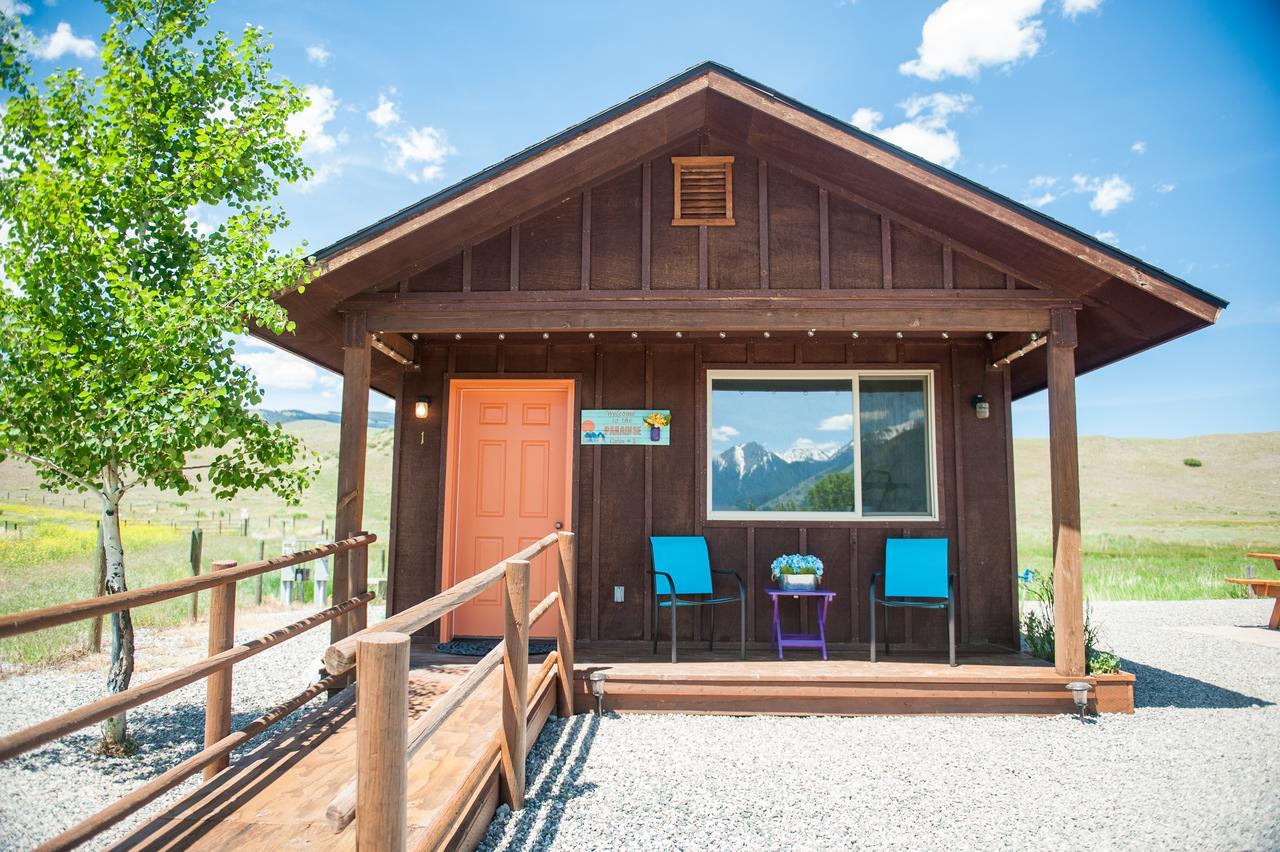 Emigrant Cabins Exterior photo